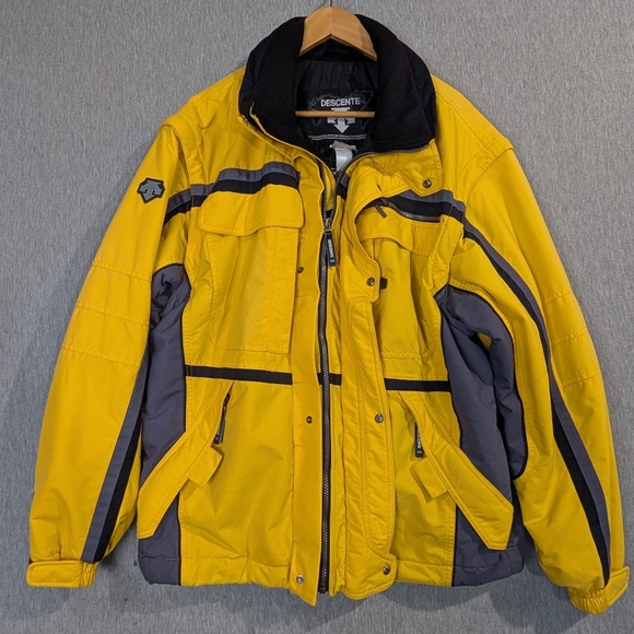 Descente Vintage Ski Jacket Men's XL Yellow Black Lined Heavy Coat - Picture 1 of 16